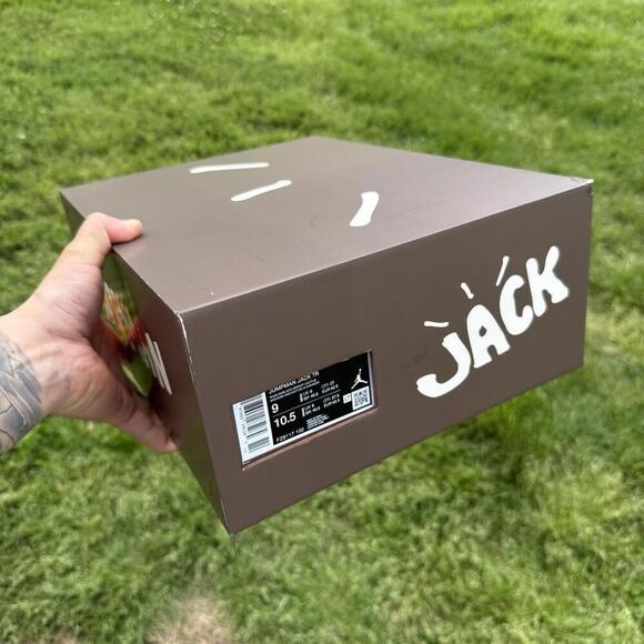 Nike Jordan Jumpman Jack TR Bright Cactus x Travis Scott